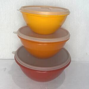 VTG Tupperware 3 Wonderlier Harvest Nesting Storage/Mixing Bowls W/ Lids